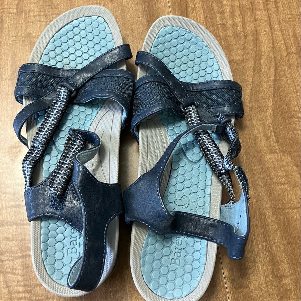 BareTraps Blue Sandals Textured Footbed